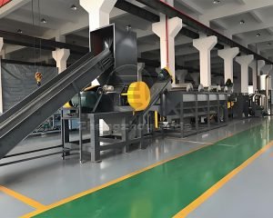 What is a plastic shredder production line