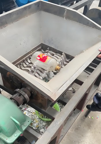 double shaft shredder machine