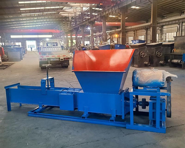 Screw-type foam cold press