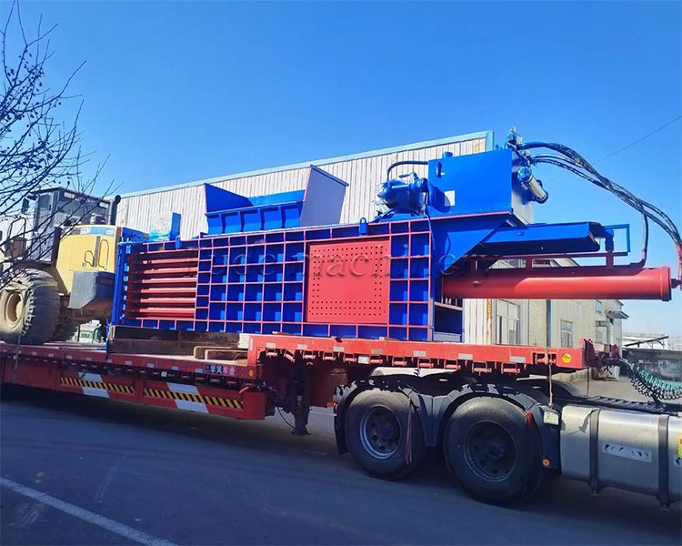 Horizontal hydraulic baler is practical for mul...